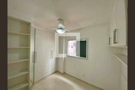 Quarto Suíte de apartamento para alugar com 2 quartos, 67m² em Guilhermina, Praia Grande