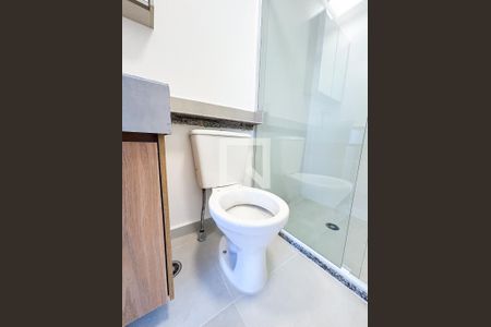 Banheiro de kitnet/studio à venda com 1 quarto, 26m² em Santo Amaro, São Paulo