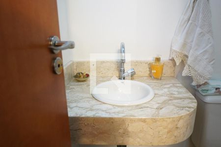 Lavabo de casa à venda com 4 quartos, 200m² em Vila Regente Feijó, São Paulo