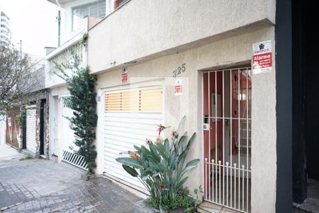 Fachada de casa à venda com 4 quartos, 200m² em Vila Regente Feijó, São Paulo