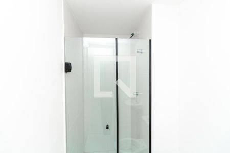 Banheiro de apartamento para alugar com 1 quarto, 33m² em Barra Funda, São Paulo