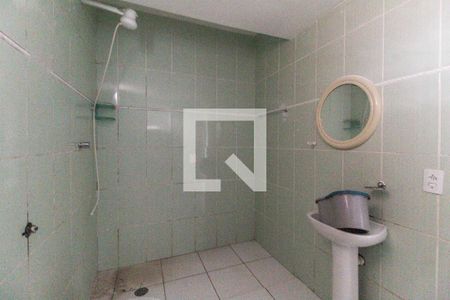 Banheiro de casa para alugar com 1 quarto, 39m² em Itaquera, São Paulo