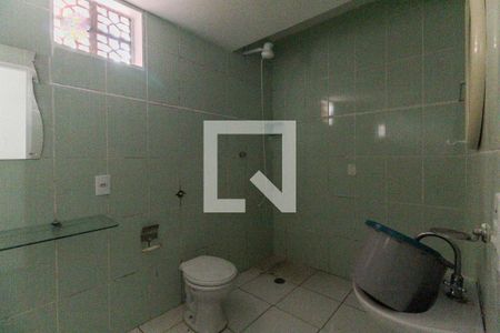 Banheiro de casa para alugar com 1 quarto, 39m² em Itaquera, São Paulo