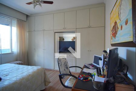 Quarto 2 de casa para alugar com 4 quartos, 320m² em Três Figueiras, Porto Alegre