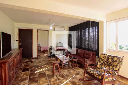 Sala intima de casa de condomínio à venda com 6 quartos, 440m² em Itanhangá, Rio de Janeiro