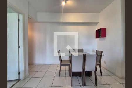 Sala de apartamento à venda com 2 quartos, 75m² em Recreio dos Bandeirantes, Rio de Janeiro