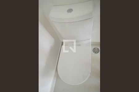 Lavabo de apartamento para alugar com 2 quartos, 81m² em Cidade Mãe do Céu, São Paulo