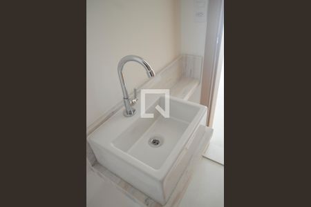 Lavabo de apartamento para alugar com 2 quartos, 81m² em Cidade Mãe do Céu, São Paulo