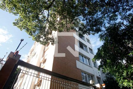 Fachada de apartamento à venda com 2 quartos, 69m² em Santa Cecília, Porto Alegre