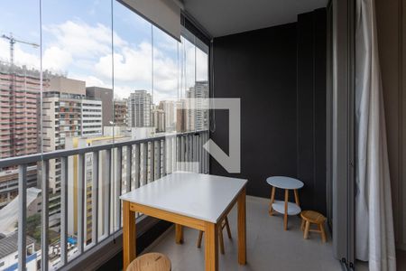 Varanda  de kitnet/studio para alugar com 1 quarto, 24m² em Perdizes, São Paulo