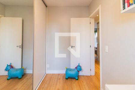 Quarto 2 de apartamento à venda com 3 quartos, 62m² em Cavalhada, Porto Alegre