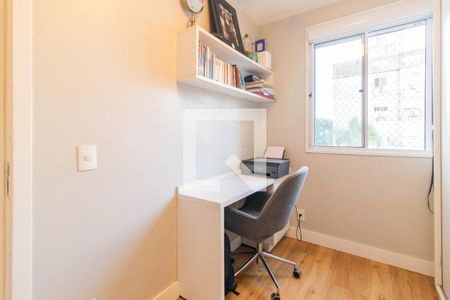 Quarto 2 de apartamento à venda com 3 quartos, 62m² em Cavalhada, Porto Alegre