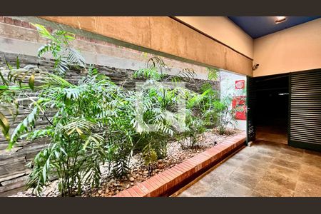 Hall de apartamento à venda com 2 quartos, 111m² em Funcionários, Belo Horizonte