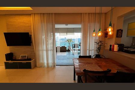Sala  de apartamento à venda com 2 quartos, 74m² em Campo Belo, São Paulo