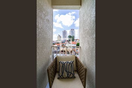 Sacada Suíte 2 de casa de condomínio à venda com 3 quartos, 230m² em Jardim Londrina, São Paulo