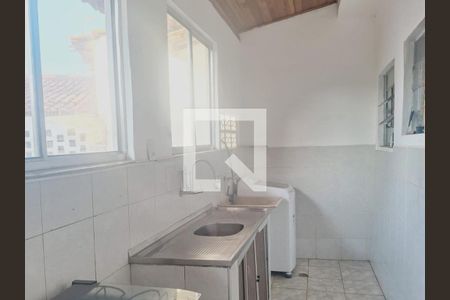 Cozinha  de casa para alugar com 3 quartos, 70m² em Parque São Quirino, Campinas