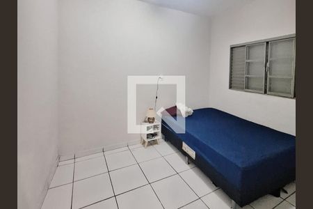 Quarto 1 de casa para alugar com 3 quartos, 70m² em Parque São Quirino, Campinas