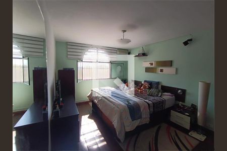 Casa à venda com 3 quartos, 234m² em Jaguaré, São Paulo