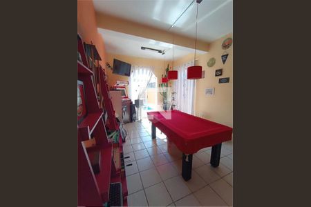 Casa à venda com 3 quartos, 234m² em Jaguaré, São Paulo