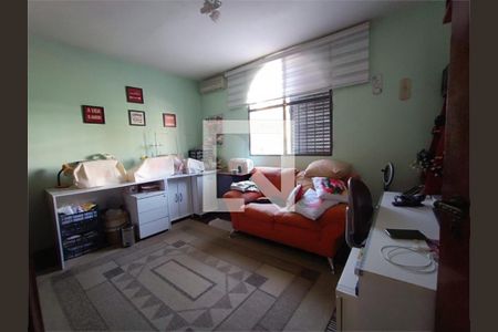 Casa à venda com 3 quartos, 234m² em Jaguaré, São Paulo