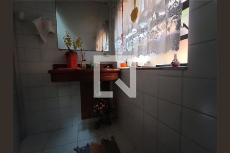 Casa à venda com 3 quartos, 234m² em Jaguaré, São Paulo