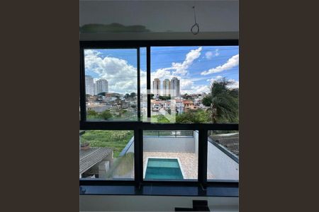 Casa à venda com 3 quartos, 205m² em Parque Sao Domingos, São Paulo