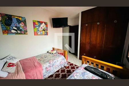Casa à venda com 3 quartos, 230m² em Vila Santa Catarina, São Paulo