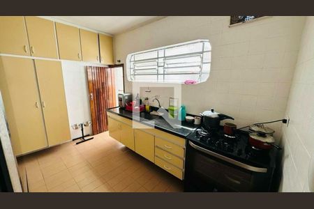 Casa à venda com 3 quartos, 230m² em Vila Santa Catarina, São Paulo