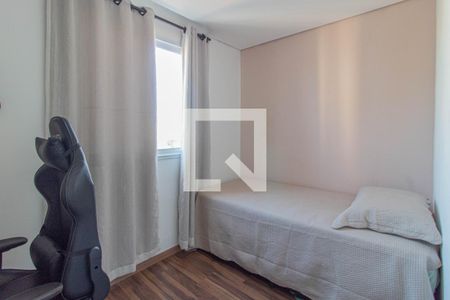 Quarto 2 de apartamento para alugar com 2 quartos, 40m² em Vila Ré, São Paulo