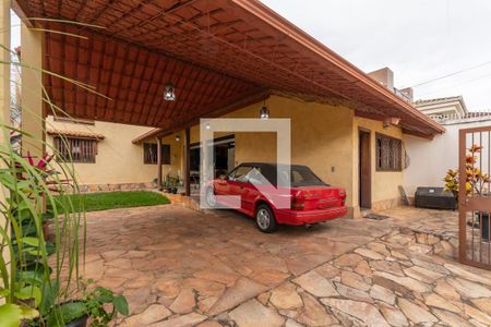Entrada - Garagem de casa à venda com 5 quartos, 363m² em Pampulha, Belo Horizonte
