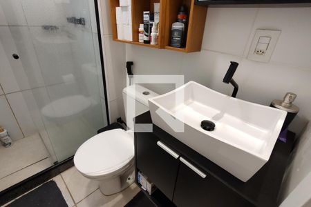 Banheiro Social de apartamento à venda com 2 quartos, 47m² em Pechincha, Rio de Janeiro