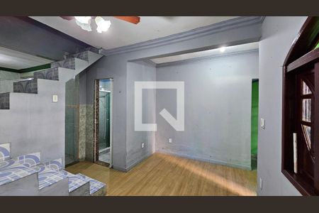Sala de casa para alugar com 2 quartos, 148m² em Cosmorama, Mesquita