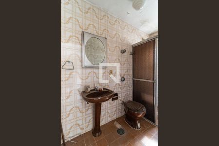 Edícula - Banheiro da Suíte de casa à venda com 4 quartos, 300m² em Água Branca, São Paulo