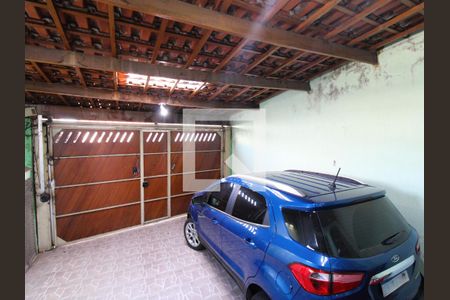 Garagem de casa à venda com 3 quartos, 150m² em Vila Gustavo, São Paulo