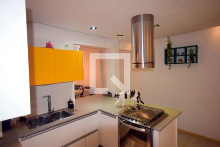 Cozinha de apartamento à venda com 3 quartos, 131m² em Barra da Tijuca, Rio de Janeiro
