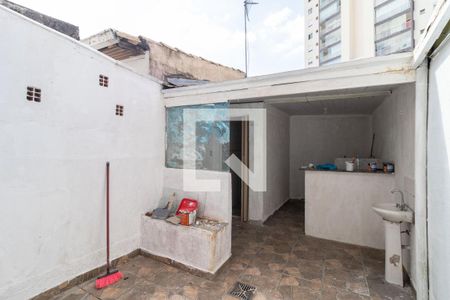 Quintal de casa à venda com 2 quartos, 100m² em Vila Ida, São Paulo