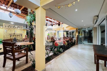 Área externa de casa à venda com 3 quartos, 425m² em Vila Galvão, Guarulhos