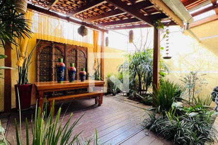 Área externa de casa à venda com 3 quartos, 425m² em Vila Galvão, Guarulhos