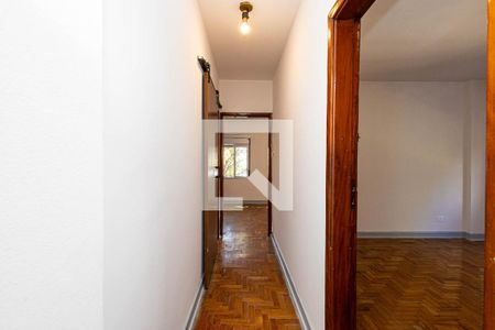 Corredor  de apartamento para alugar com 2 quartos, 156m² em Bela Vista, São Paulo