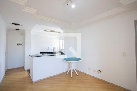 Sala de apartamento para alugar com 3 quartos, 59m² em Vila Palmares, Santo André