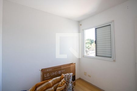 Quarto 2 de apartamento para alugar com 3 quartos, 59m² em Vila Palmares, Santo André