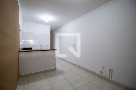 Sala de casa para alugar com 2 quartos, 60m² em Jardim Sorocaba Park, Sorocaba