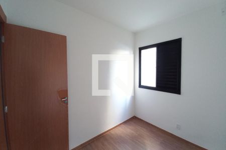 Quarto 1 de apartamento para alugar com 2 quartos, 48m² em Jardim Itatiaia, Campinas