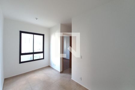 Sala de apartamento para alugar com 2 quartos, 48m² em Jardim Itatiaia, Campinas