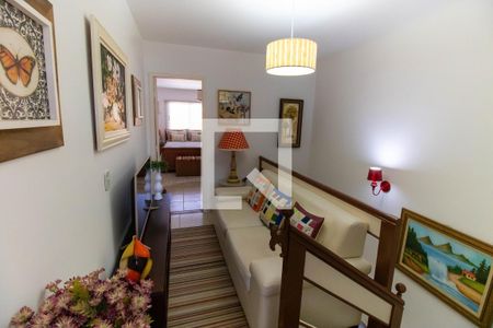 Hall de casa à venda com 3 quartos, 195m² em Itaipu, Niterói