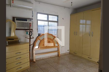 Suíte de casa para alugar com 1 quarto, 120m² em Brás de Pina, Rio de Janeiro