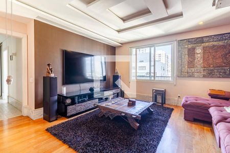 Sala de TV de apartamento à venda com 4 quartos, 310m² em Paraíso, São Paulo