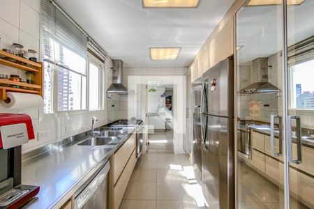 Cozinha de apartamento à venda com 4 quartos, 310m² em Paraíso, São Paulo