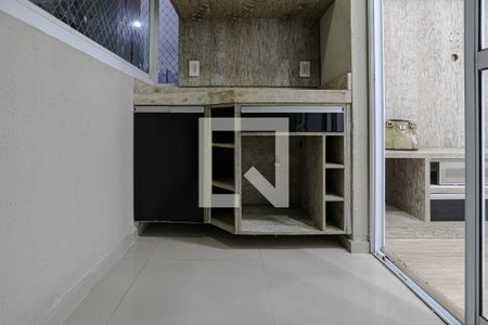 Sacada de apartamento para alugar com 3 quartos, 70m² em Conjunto Residencial Irai, Suzano