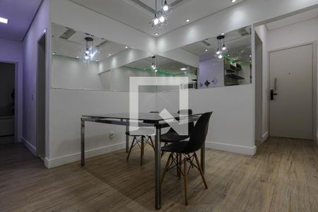 Sala de apartamento para alugar com 3 quartos, 70m² em Conjunto Residencial Irai, Suzano